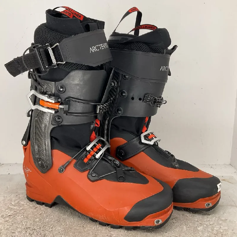 Arc'teryx Procline AR Carbon